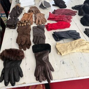 Polo by Ralph Lauren Black Leather Gloves with Brown Fur Trim